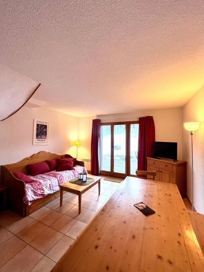 Chalet Vars 8 A 10 Personnes, Proche Des Pistes Exterior foto
